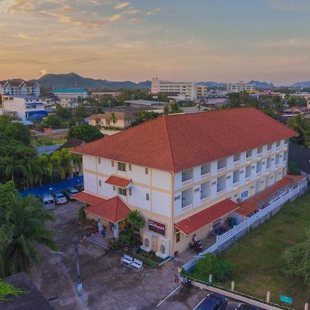 Loei Village Hotel Экстерьер фото