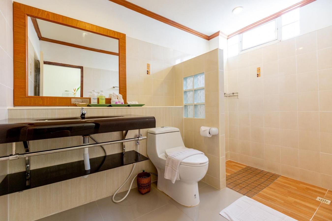 Loei Village Hotel Экстерьер фото