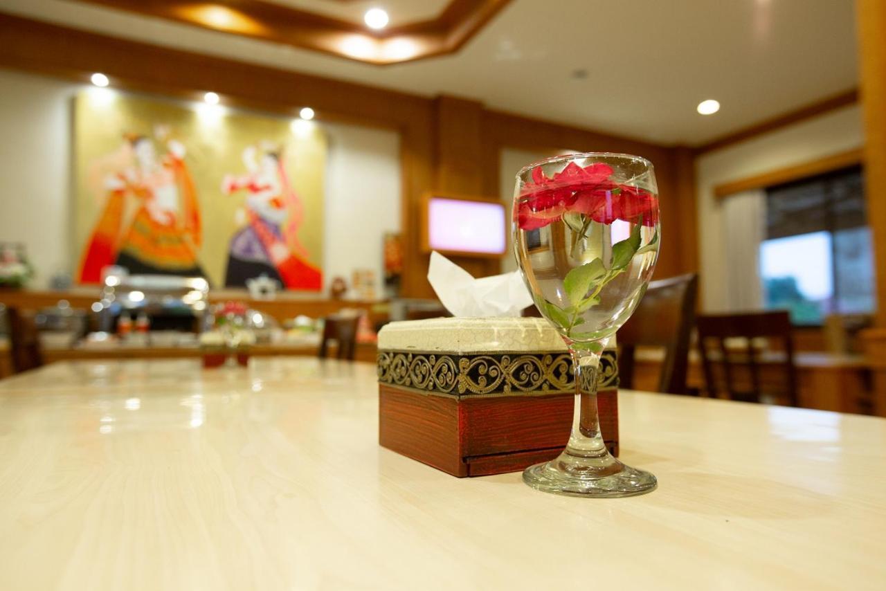 Loei Village Hotel Экстерьер фото